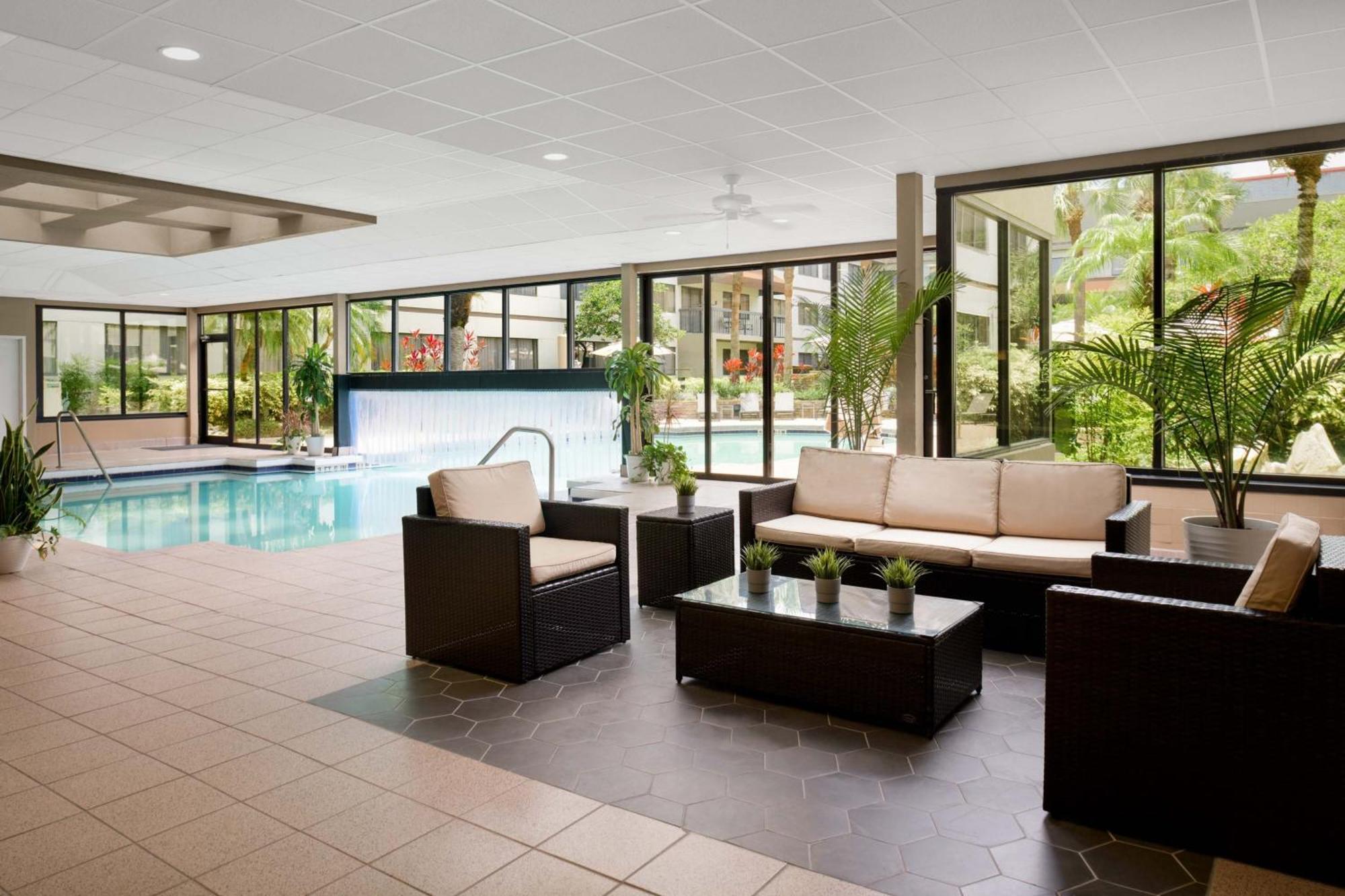 Sheraton Suites Orlando Airport Hotel Eksteriør billede